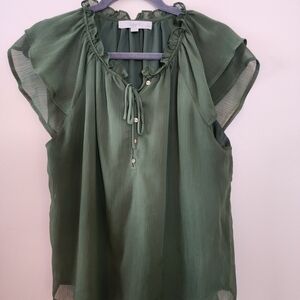LOFT Women's Green Ruffle Sleeve Blouse